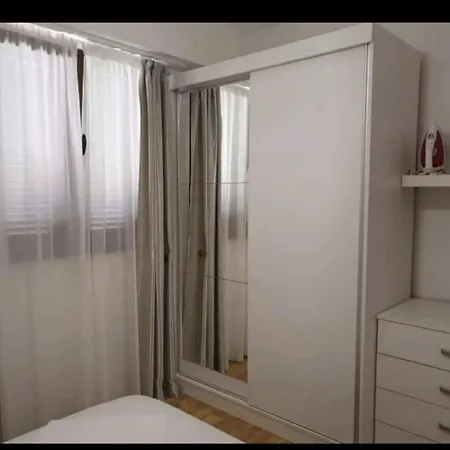 Апартаменты Holiday