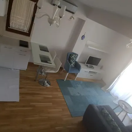 Апартаменты Holiday *