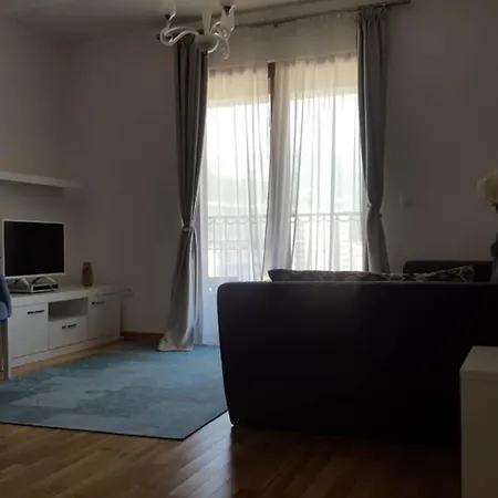 Апартаменты Holiday